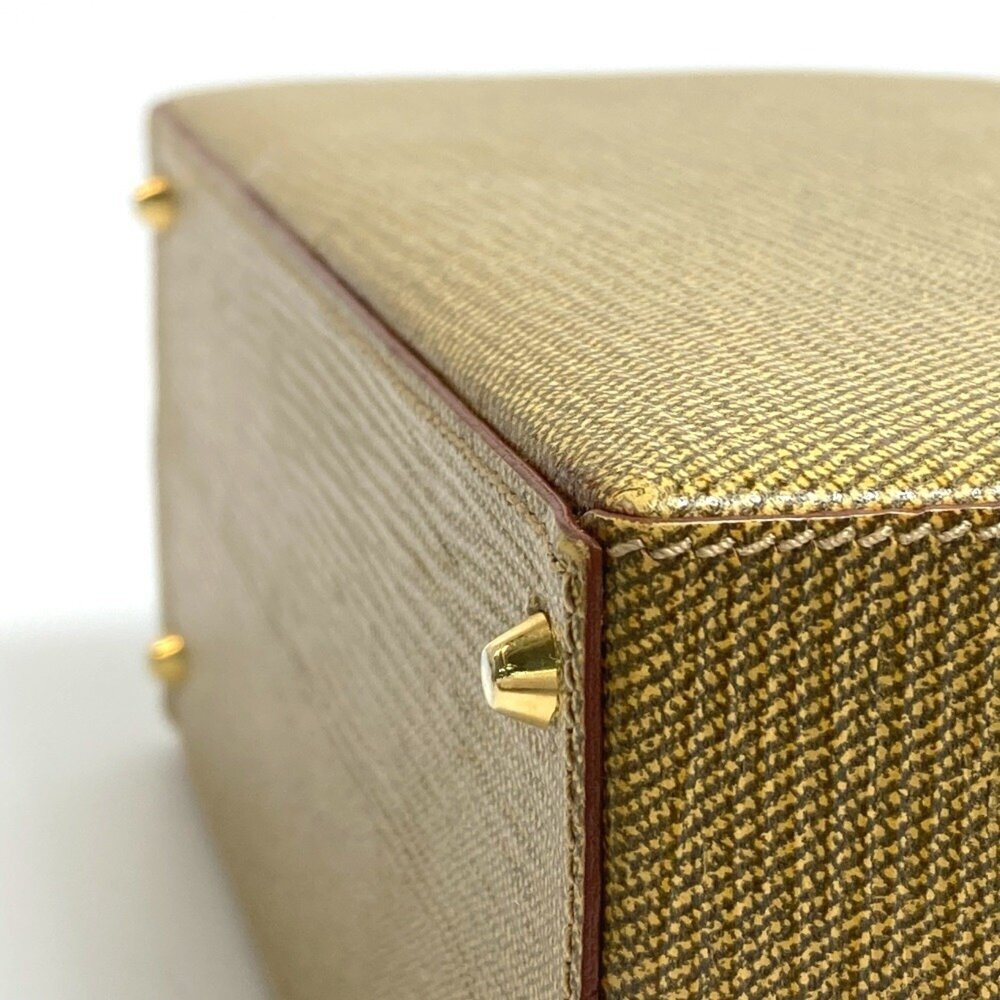 FENDI Cream Leather Shoulder Bag - Picture 5 of 16